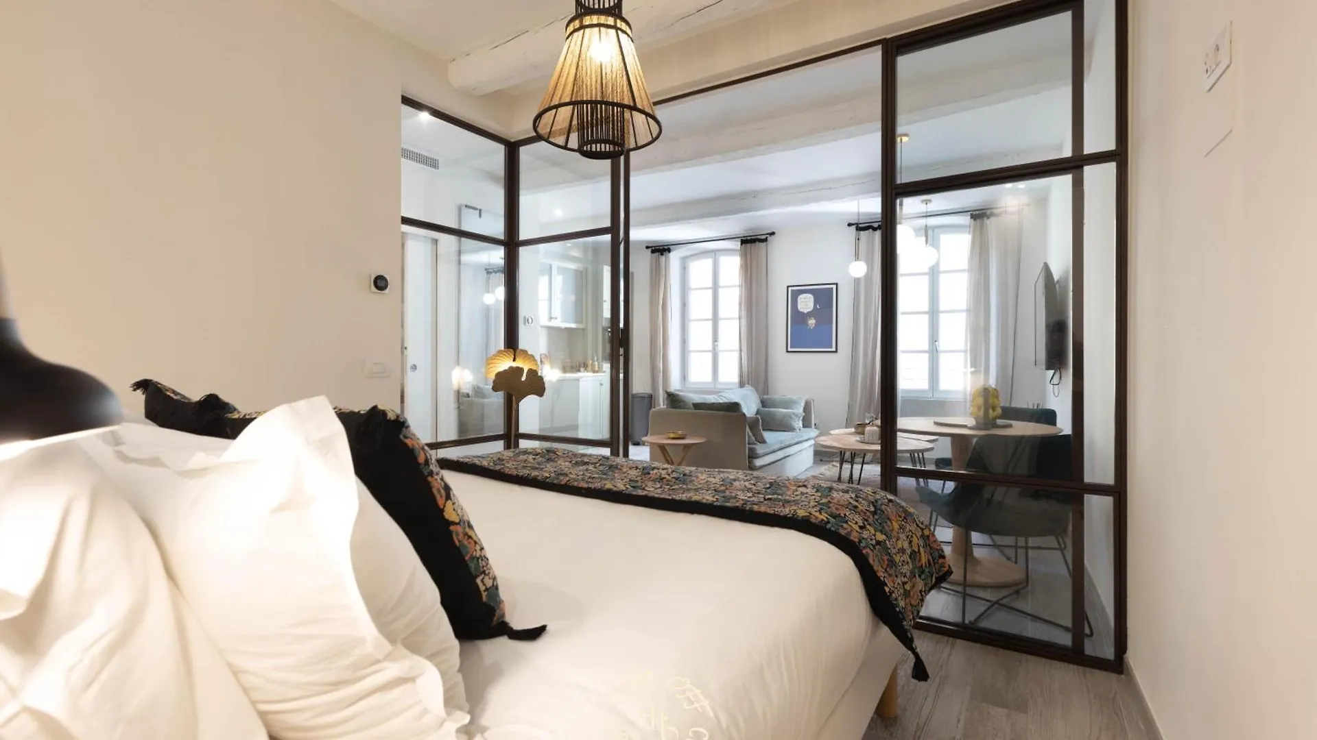 Sainte Anne By Time Off Collection Apartment